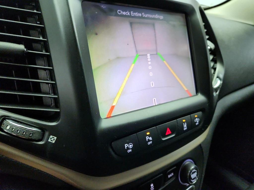 used 2014 Jeep Cherokee car, priced at $12,599