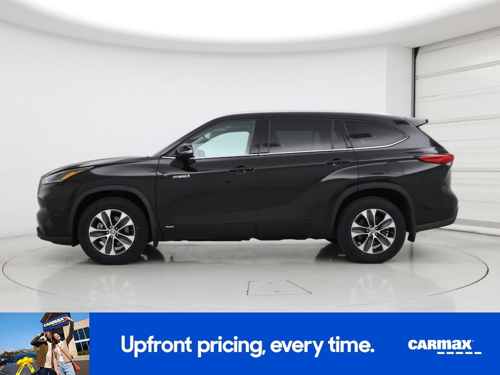 used 2021 Toyota Highlander Hybrid car, priced at $29,998