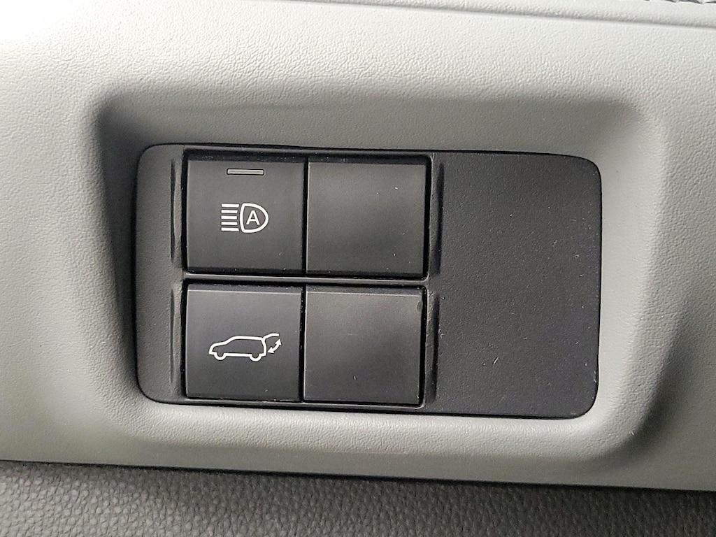 used 2021 Toyota Highlander Hybrid car, priced at $29,998