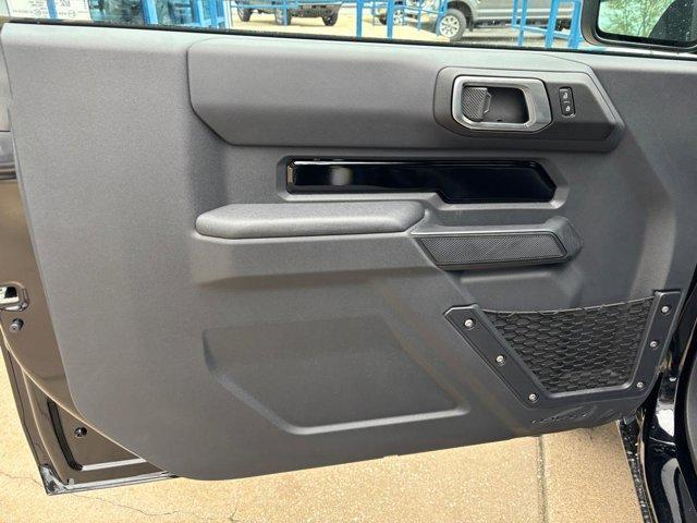 new 2025 Ford Bronco car, priced at $44,695