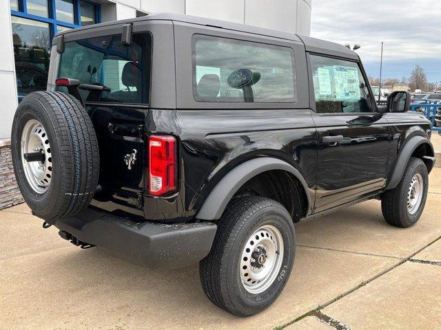 new 2025 Ford Bronco car, priced at $44,695