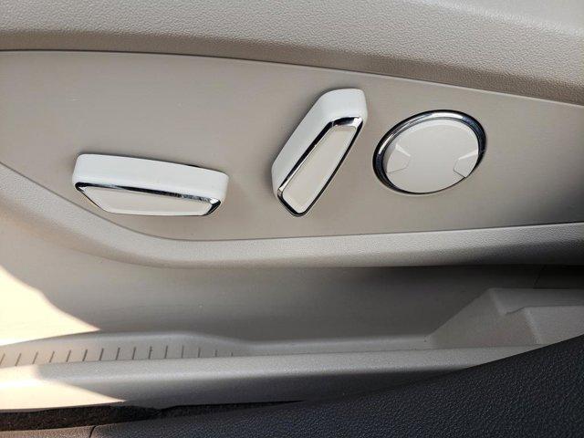 used 2021 Lincoln Nautilus car, priced at $38,999