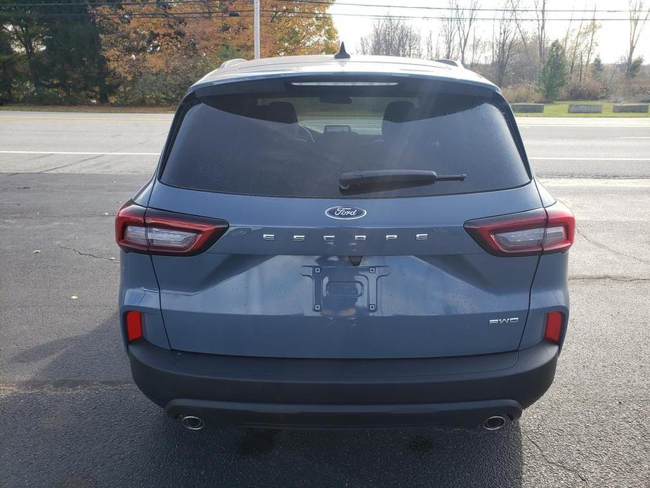 new 2025 Ford Escape car, priced at $33,875