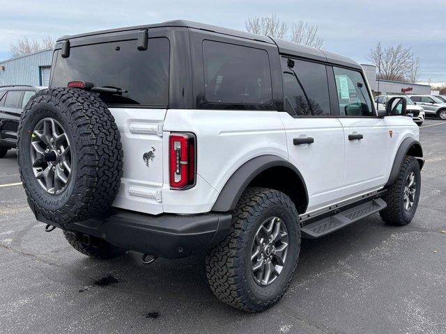 new 2025 Ford Bronco car, priced at $61,595