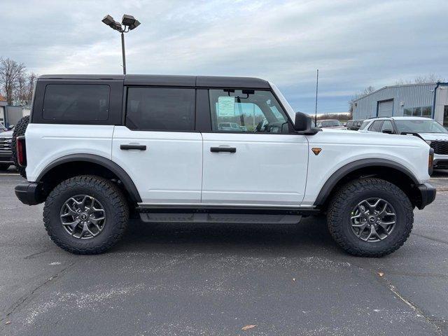 new 2025 Ford Bronco car, priced at $61,595