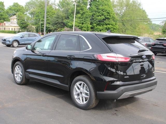 new 2024 Ford Edge car, priced at $44,105