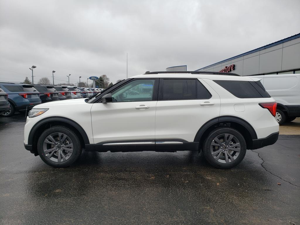 new 2025 Ford Explorer car, priced at $49,160