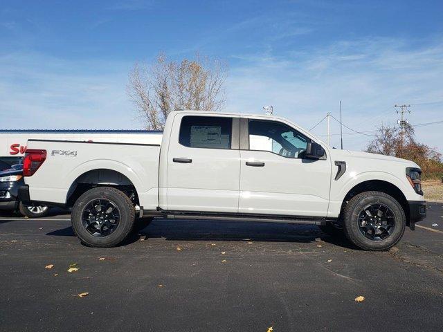 new 2024 Ford F-150 car, priced at $52,739