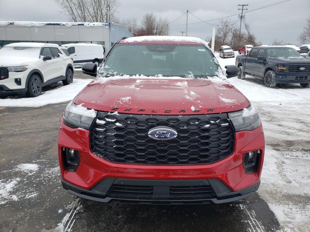 new 2025 Ford Explorer car, priced at $48,705