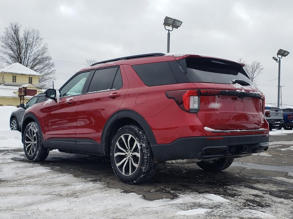 new 2025 Ford Explorer car, priced at $48,705