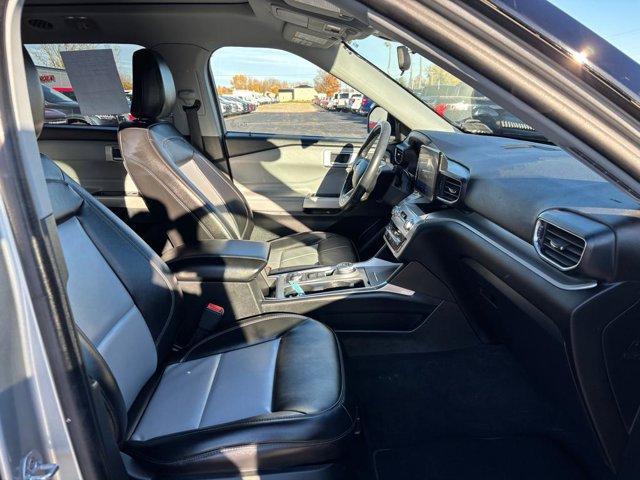 used 2022 Ford Explorer car, priced at $30,999