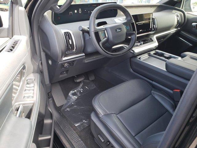 new 2025 Ford Expedition car, priced at $84,890