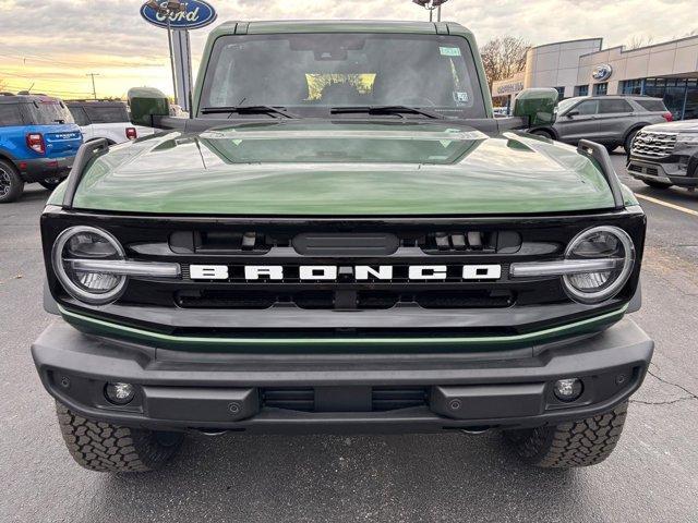 new 2025 Ford Bronco car, priced at $61,910
