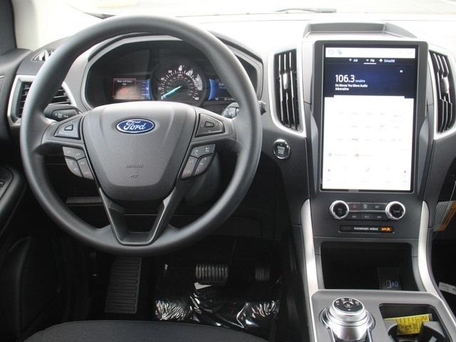 new 2024 Ford Edge car, priced at $40,060