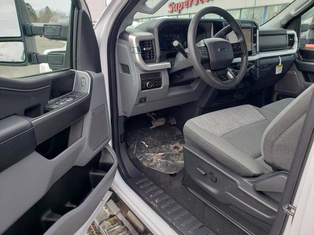 new 2025 Ford F-250 car, priced at $70,935