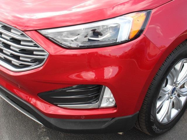used 2022 Ford Edge car, priced at $38,999