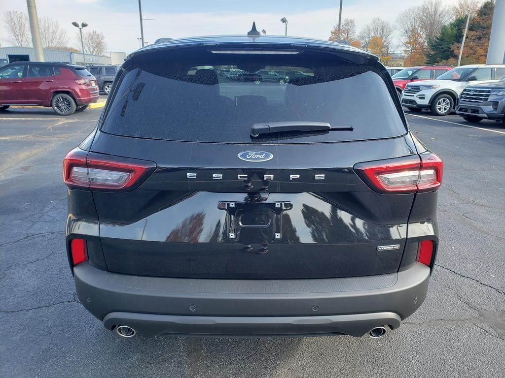 new 2025 Ford Escape car, priced at $39,780