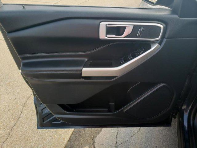 used 2023 Ford Explorer car, priced at $38,999