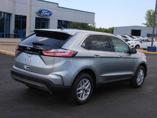 new 2024 Ford Edge car, priced at $42,510