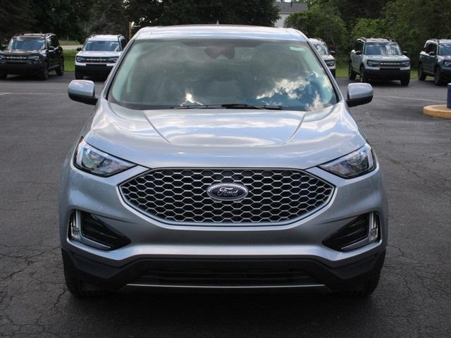 new 2024 Ford Edge car, priced at $42,510