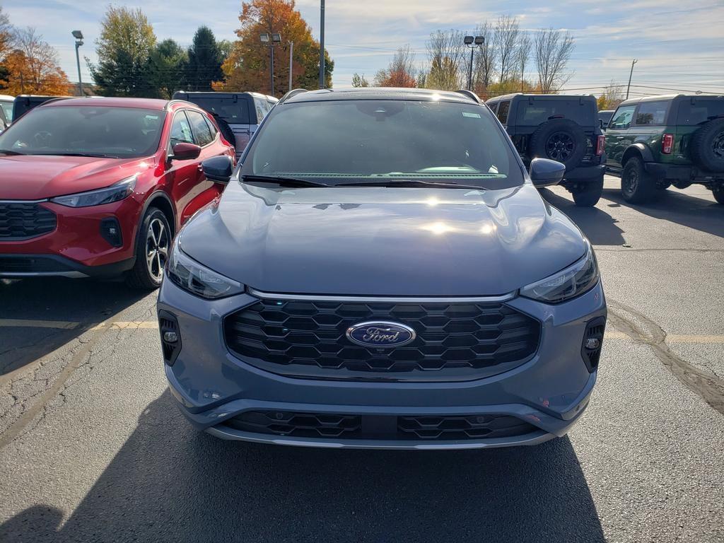 new 2025 Ford Escape car, priced at $43,310