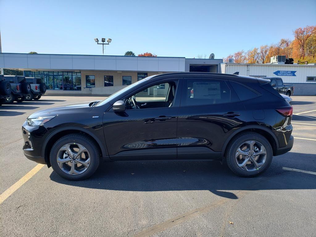 new 2025 Ford Escape car, priced at $35,515