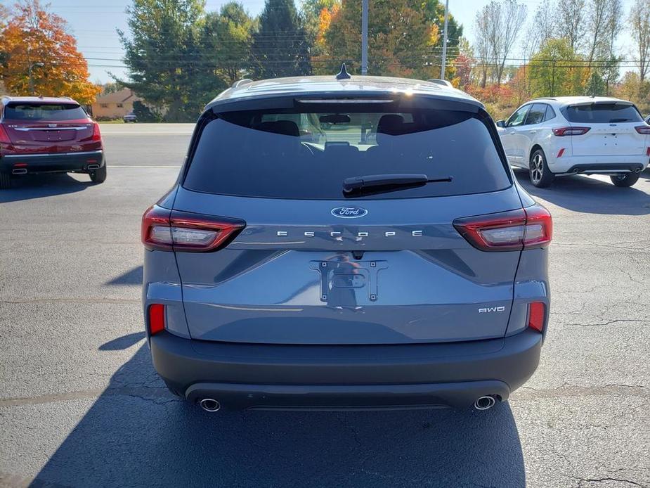 new 2025 Ford Escape car, priced at $33,225