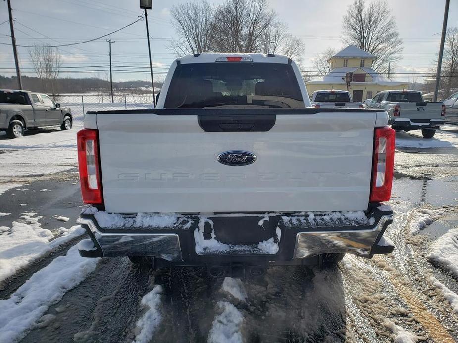 new 2024 Ford F-250 car, priced at $57,570