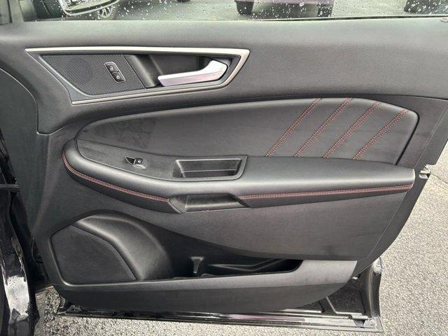 used 2024 Ford Edge car, priced at $35,999