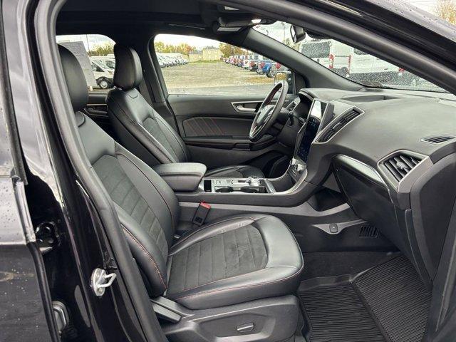 used 2024 Ford Edge car, priced at $35,999