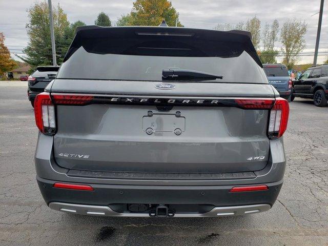 new 2025 Ford Explorer car, priced at $50,355