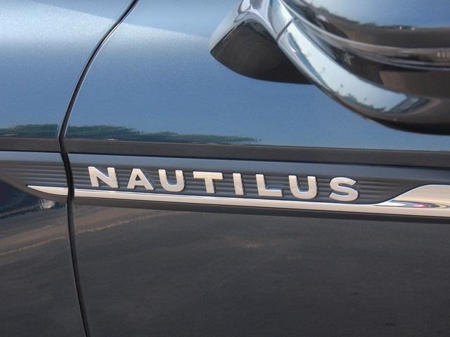 used 2021 Lincoln Nautilus car, priced at $23,999