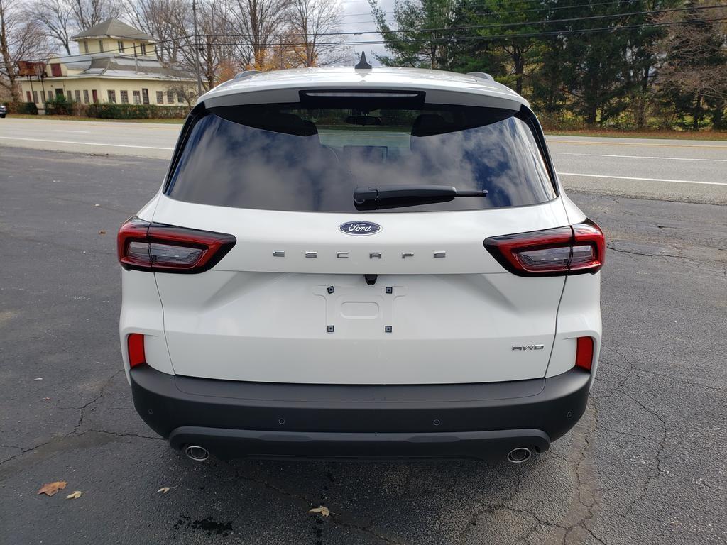 new 2025 Ford Escape car, priced at $35,865