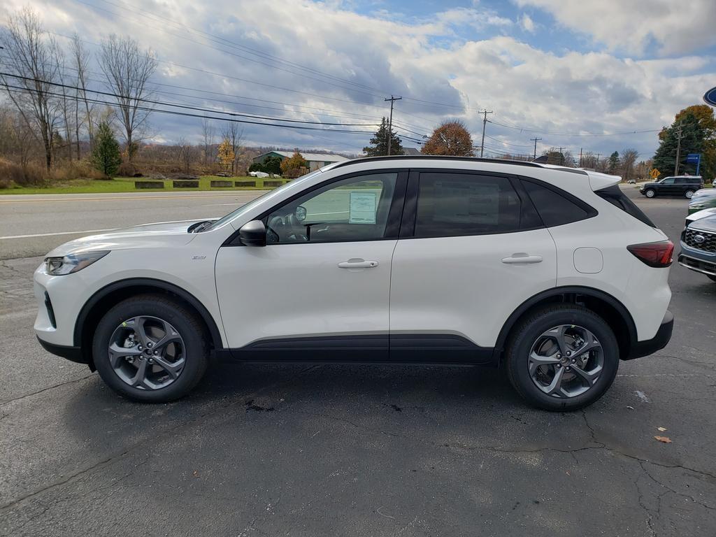 new 2025 Ford Escape car, priced at $35,865