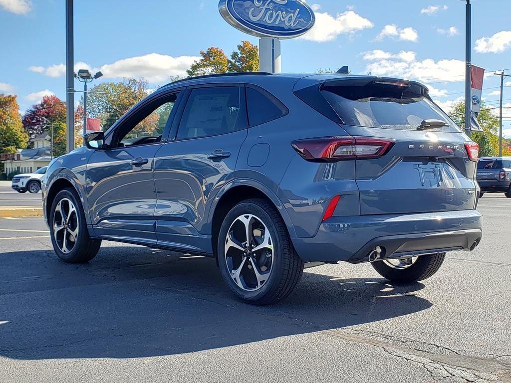 new 2025 Ford Escape car, priced at $41,885