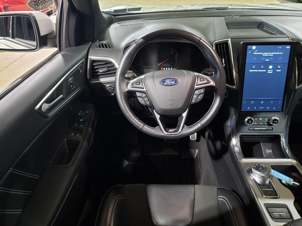 used 2022 Ford Edge car, priced at $35,999