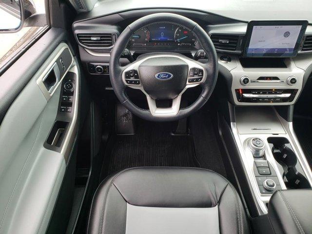 used 2023 Ford Explorer car, priced at $38,999