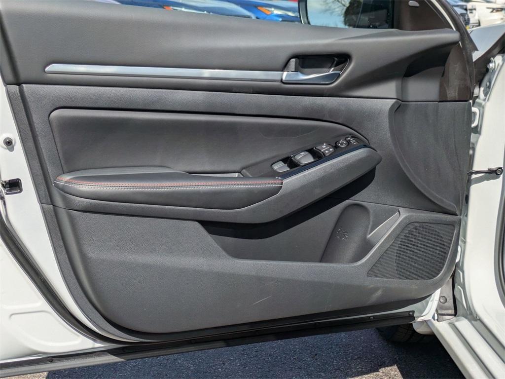 new 2024 Nissan Altima car, priced at $27,999