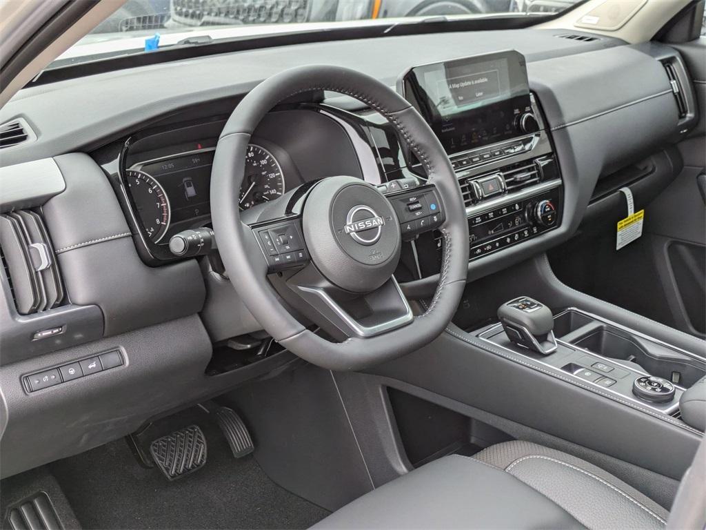 new 2025 Nissan Pathfinder car, priced at $43,599