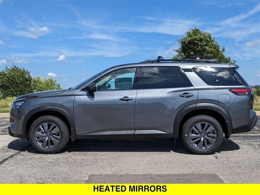 new 2025 Nissan Pathfinder car, priced at $40,580