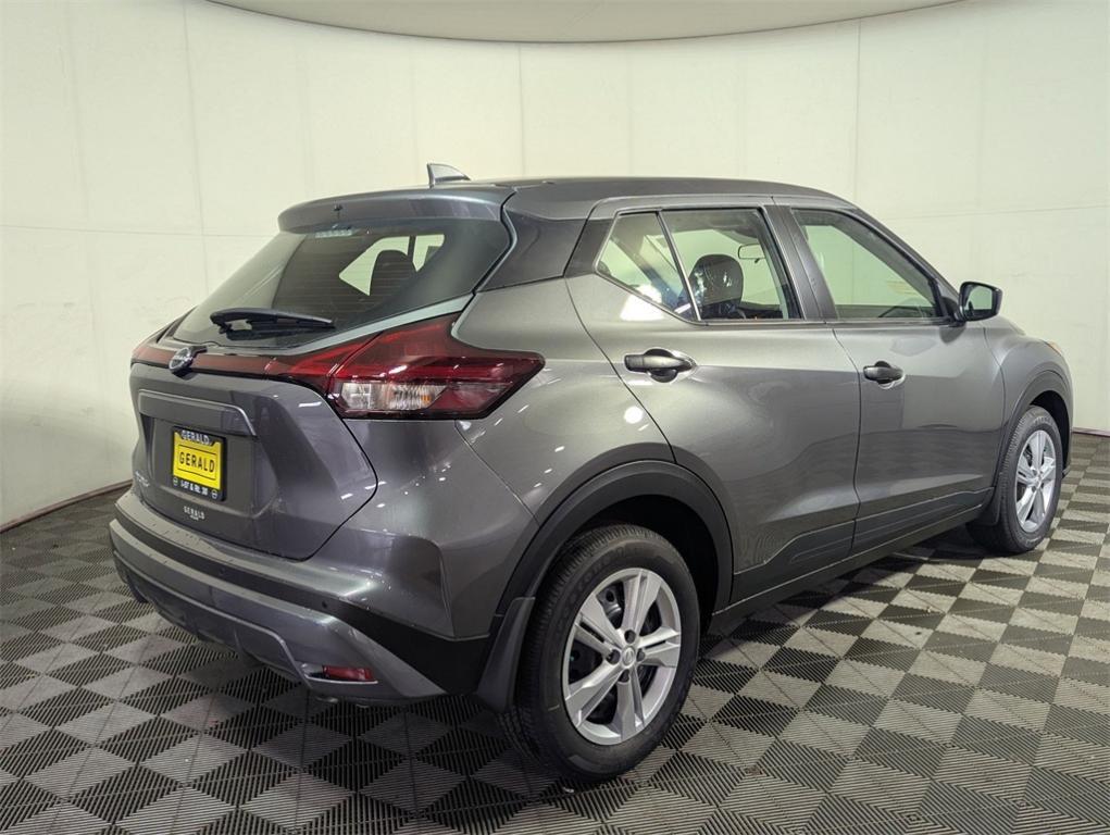 new 2025 Nissan Kicks Play car, priced at $21,979