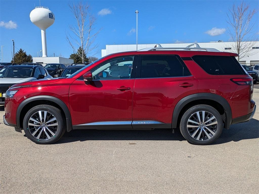 new 2025 Nissan Pathfinder car, priced at $50,091