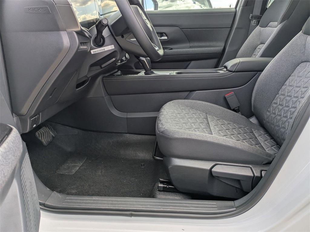 new 2025 Nissan Kicks car, priced at $26,305