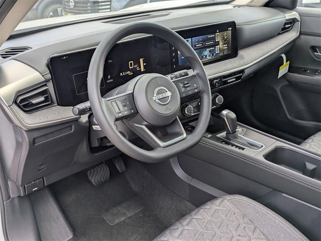 new 2025 Nissan Kicks car, priced at $26,305