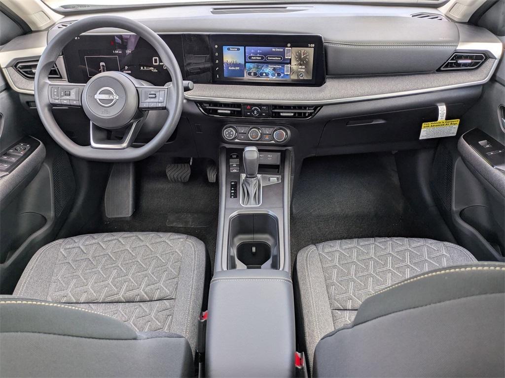 new 2025 Nissan Kicks car, priced at $26,305