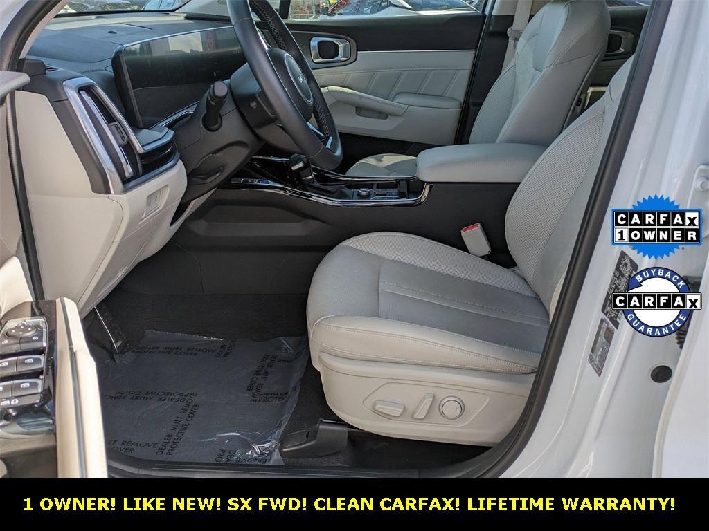 used 2024 Kia Sorento car, priced at $35,692