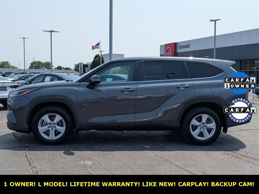 used 2023 Toyota Highlander car, priced at $33,677