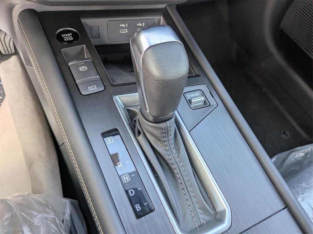 new 2025 Nissan Kicks car, priced at $27,356