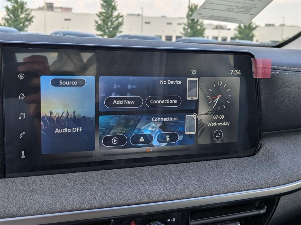 new 2025 Nissan Kicks car, priced at $27,356