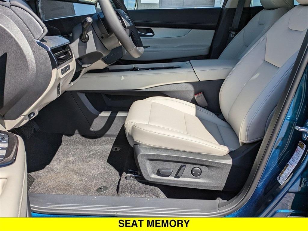 new 2025 Nissan Murano car, priced at $45,121